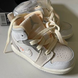 NWT Toddler 5 Nike Jordan 1 Mid
